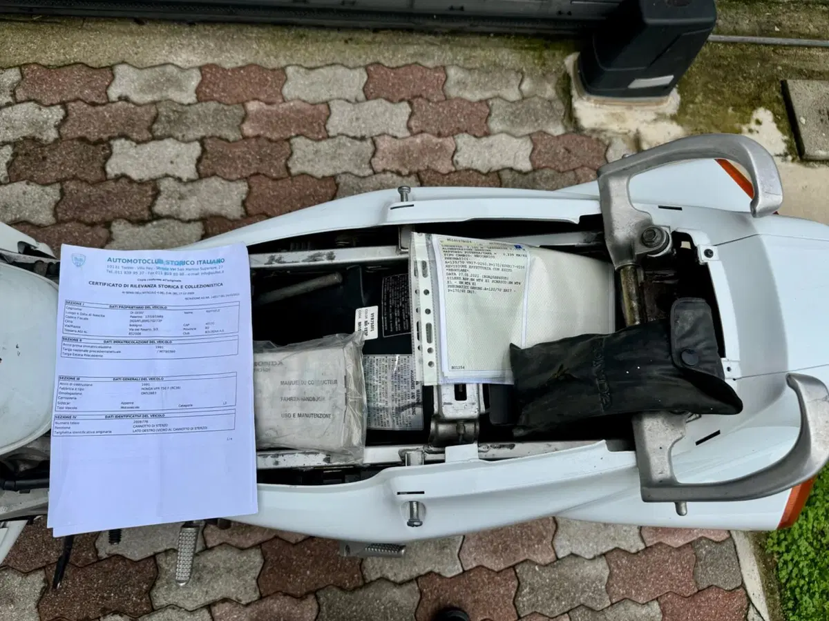 Honda VFR 750 F (1994 - 97) (3)