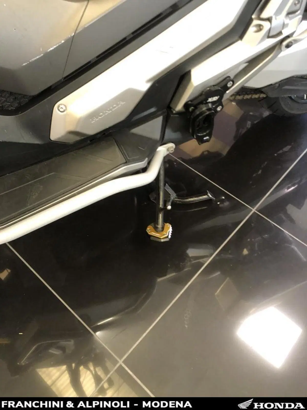 Honda X-ADV 750 Desert Track (2018 - 20) (15)