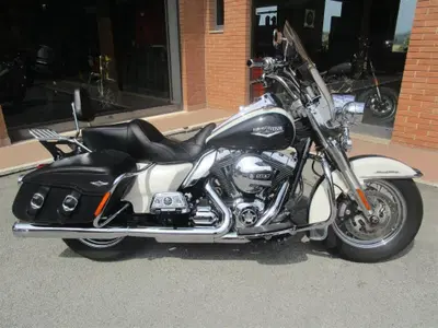 Harley-Davidson 103 Road King Classic (2014 - 16) - FLHRC usata