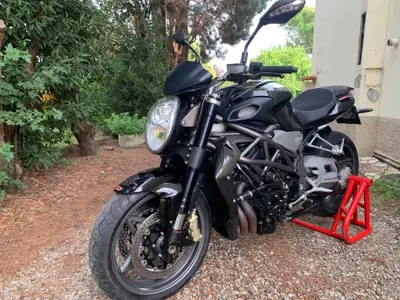 MV Agusta Brutale 990 R (2009 - 12) usata