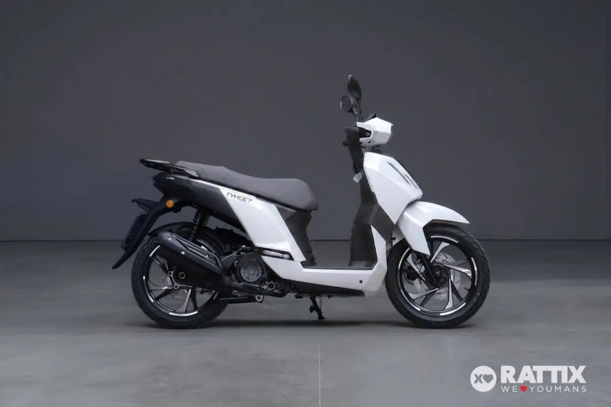 Peugeot Tweet 125 FL Active (2025 - 26) (4)