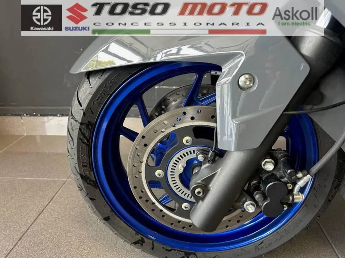 Suzuki Burgman 400 (2022 - 24) (10)