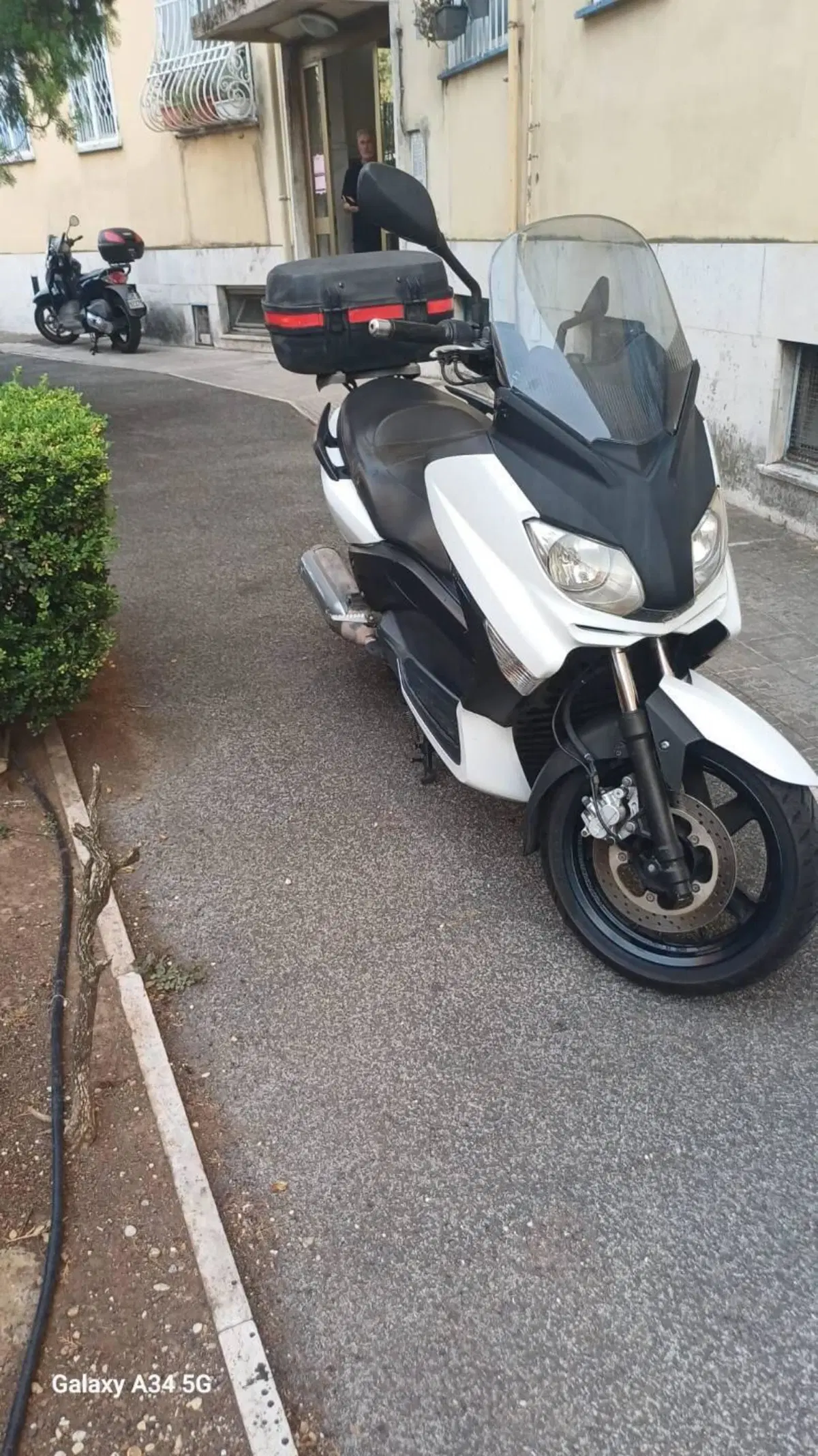 Yamaha X-Max 250 (2010 - 13) (6)