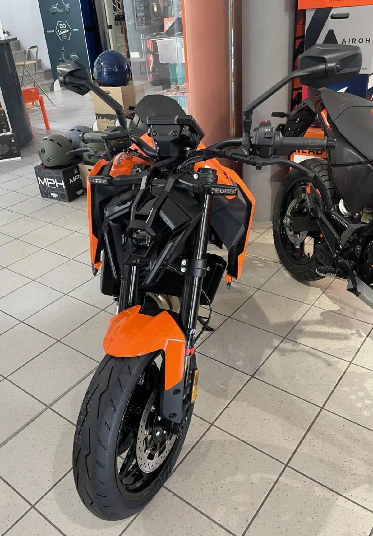 KTM 790 Duke (2027) (2)