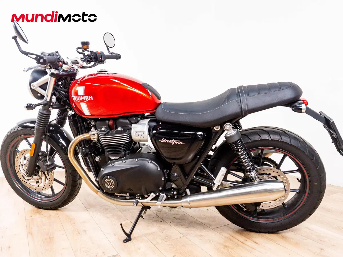 Triumph Street Twin 900 (2017 - 18) (7)