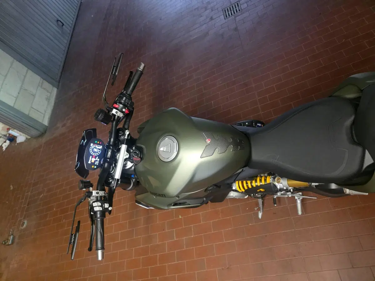 Ducati Streetfighter V2 955 Green (2022 - 23) (4)