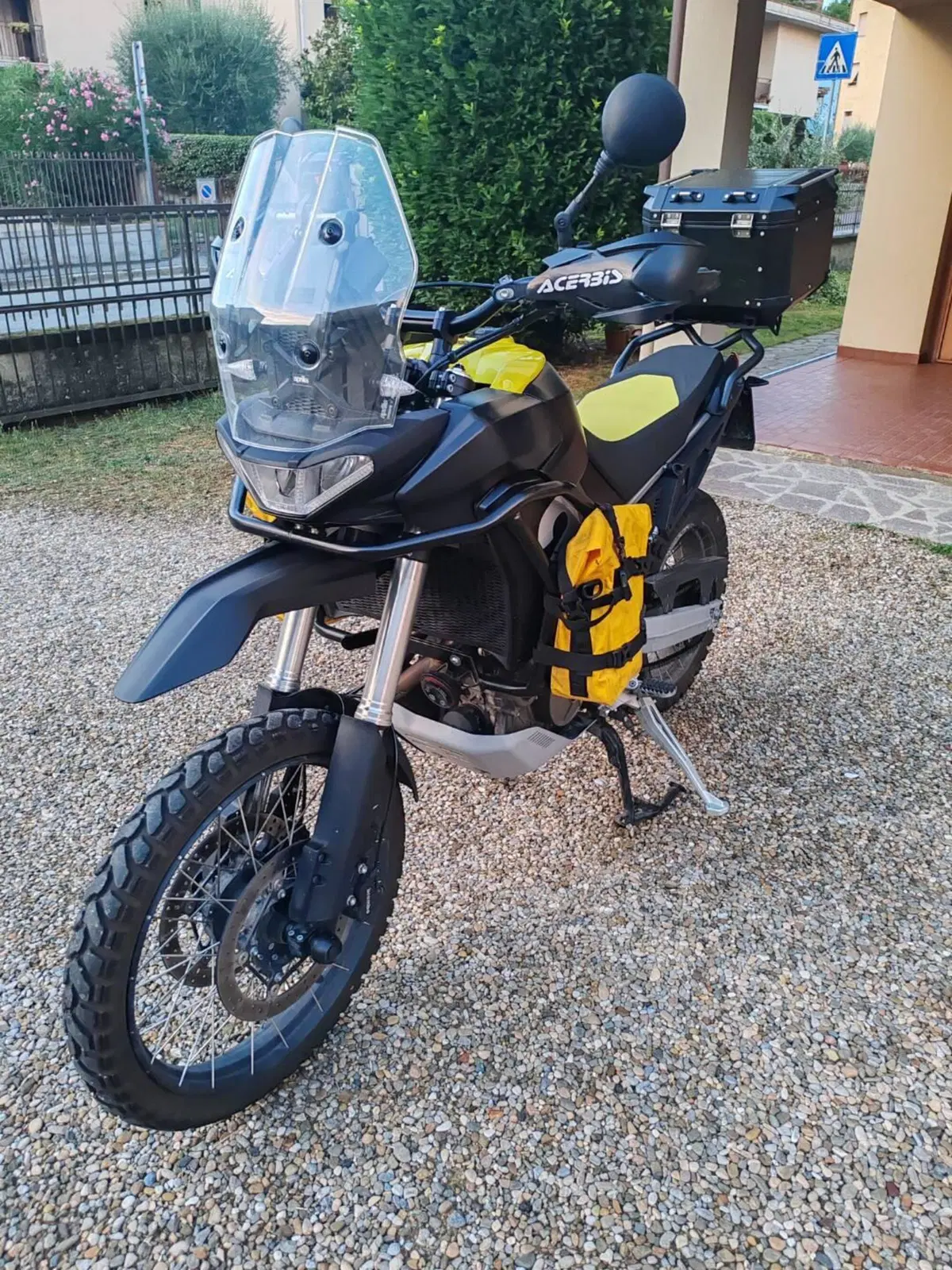 Aprilia Tuareg 660 (2022 - 24) (3)