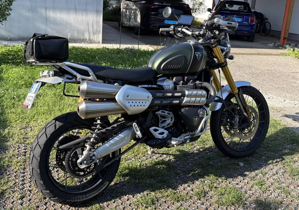 Triumph Scrambler 1200 XE (2021 - 23) (9)
