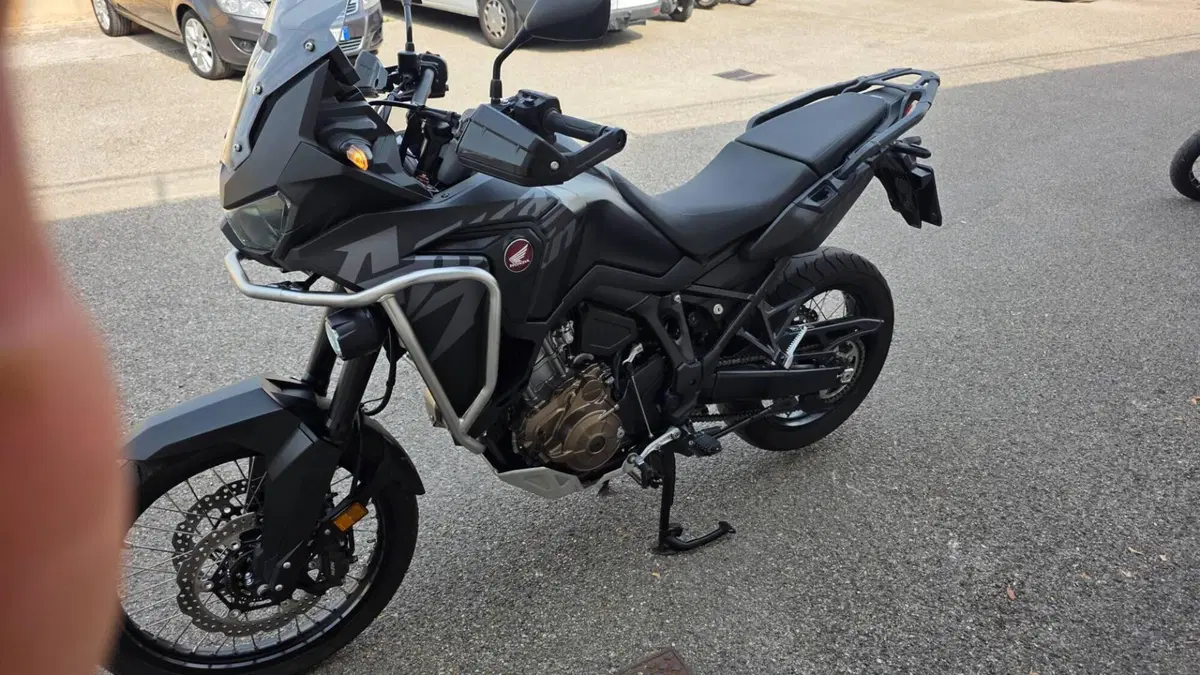 Honda Africa Twin CRF 1100L (2022 - 23) (4)