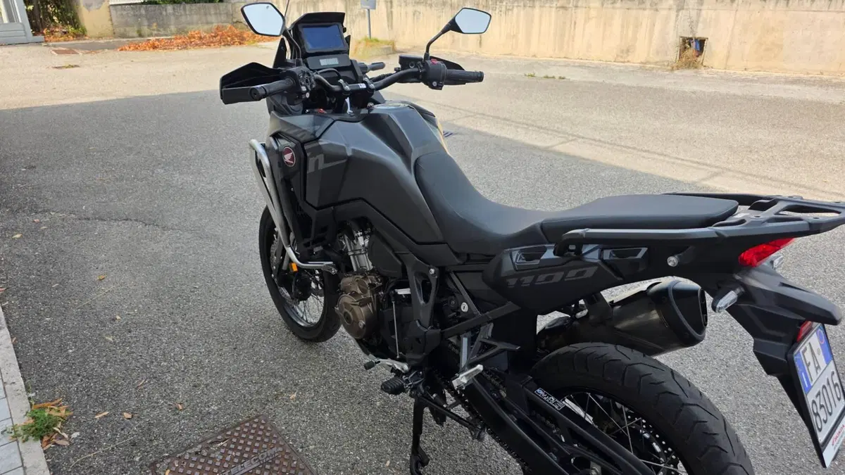 Honda Africa Twin CRF 1100L (2022 - 23) (5)