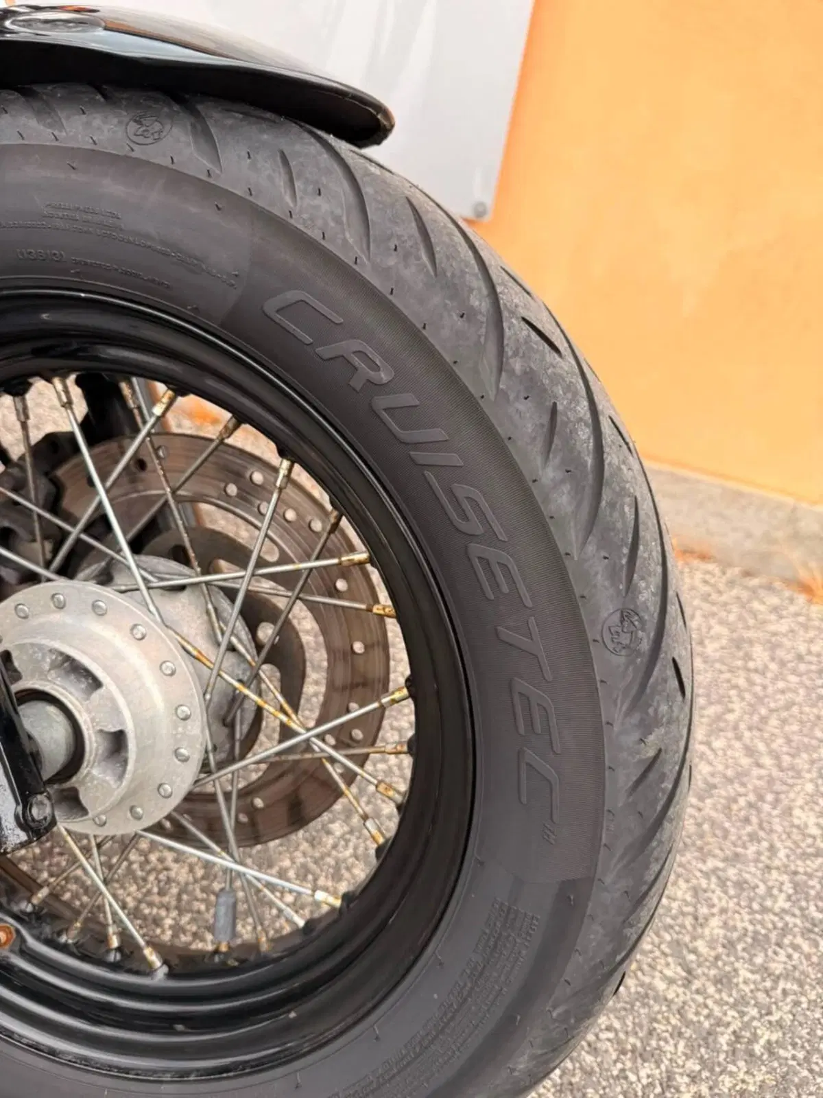 Harley-Davidson 1200 Forty-Eight (2010 - 15) (7)