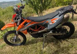 KTM 690 Enduro R (2022 - 25) usata