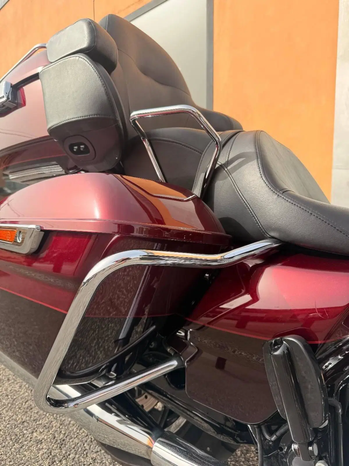Harley-Davidson 1690 Electra Glide Ultra Limited Low (2014 - 16) - FLHTKL (4)