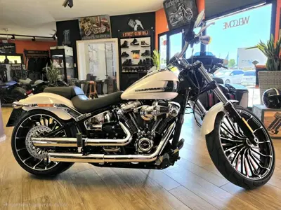 Harley-Davidson Breakout 117 (2025 - 26) usata