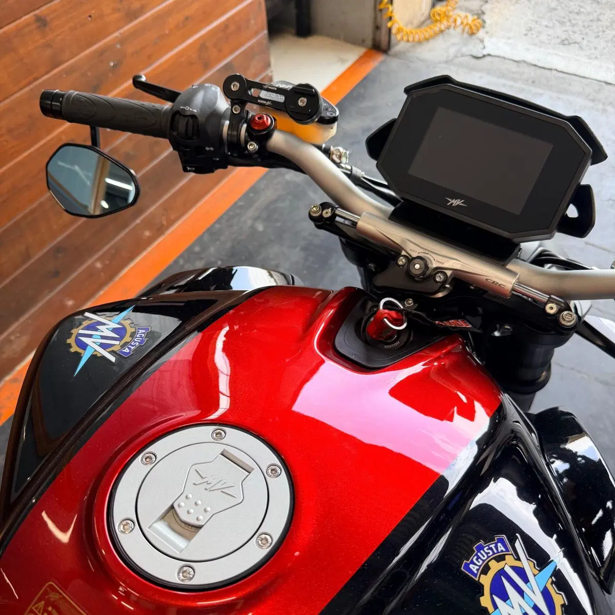 MV Agusta Brutale 800 RR (2021 - 25) (2)