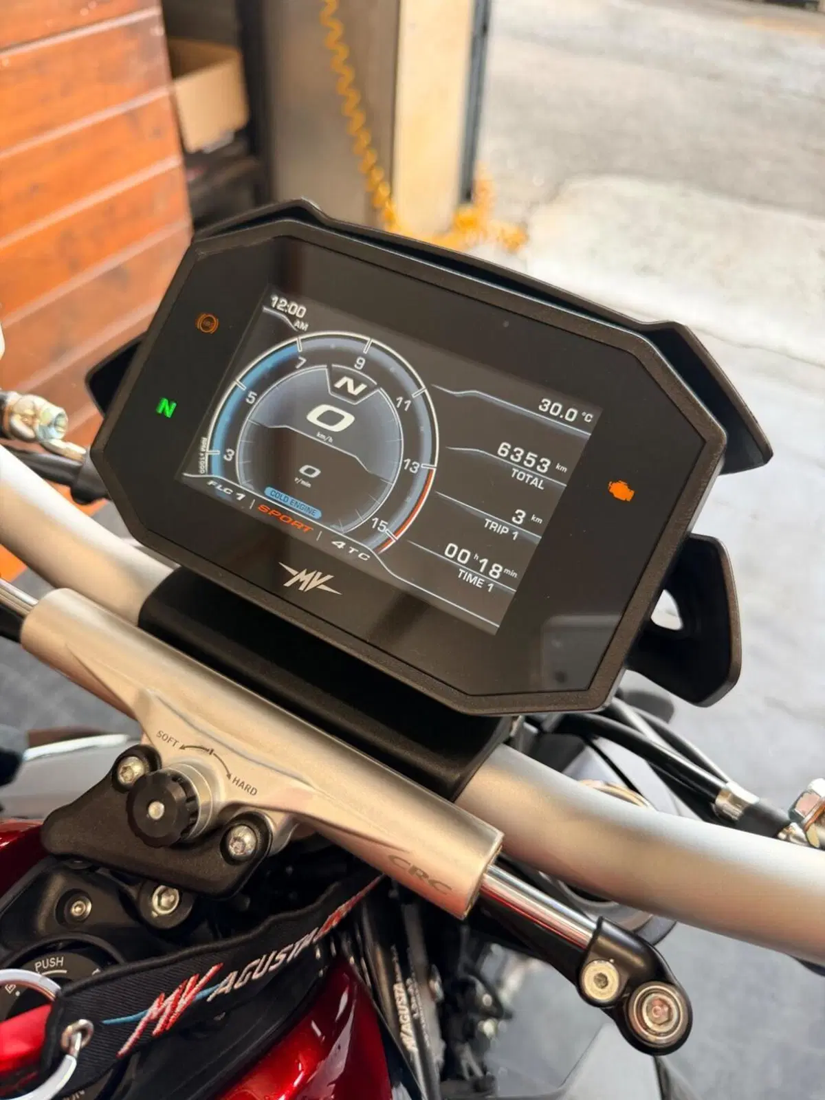 MV Agusta Brutale 800 RR (2021 - 25) (4)