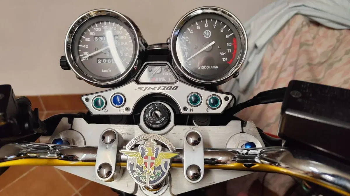 Yamaha XJR 1300 SP (4)