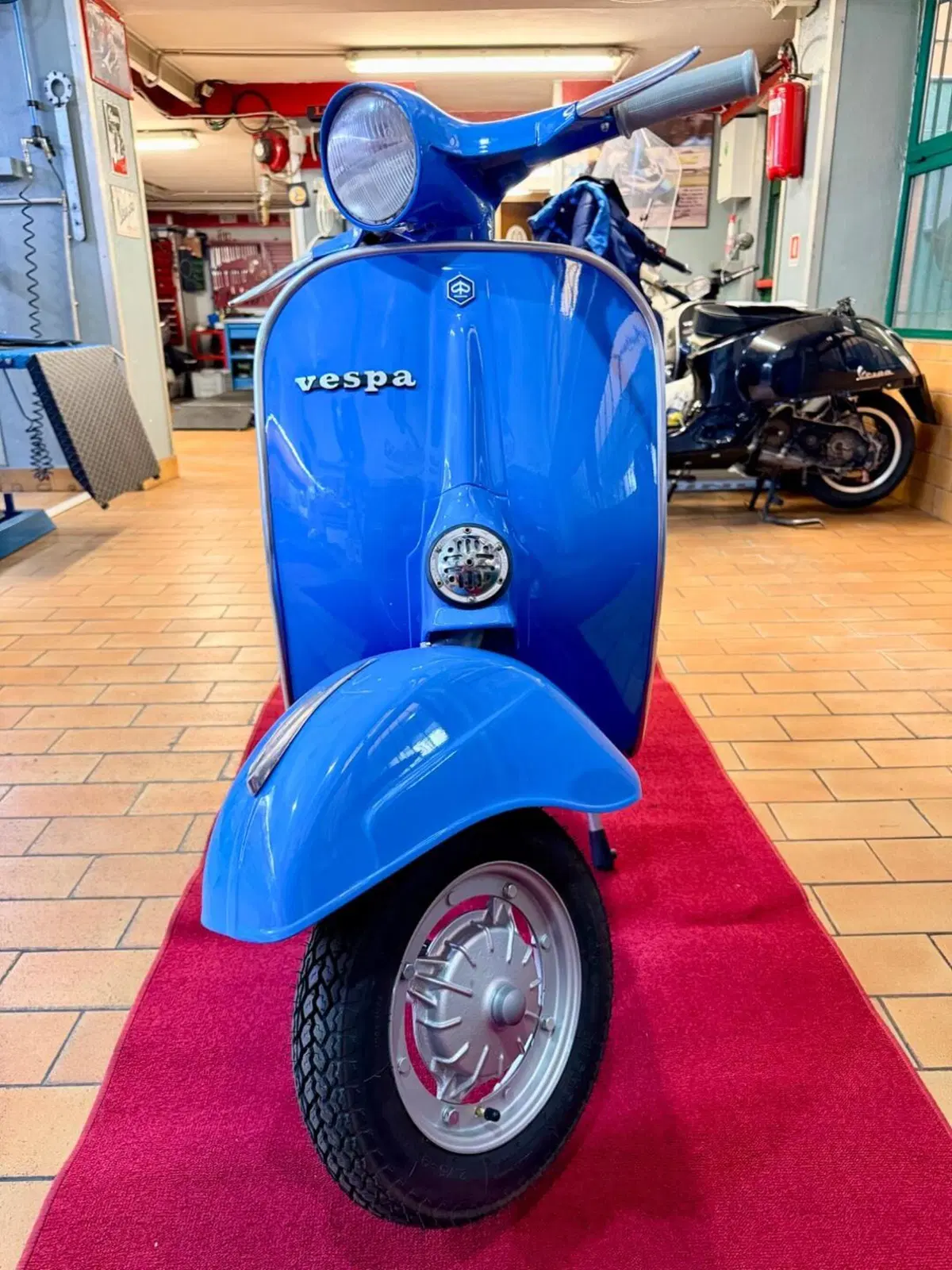 Piaggio Vespa 50 R  (11)