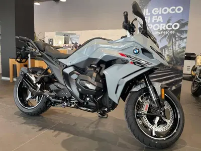 Bmw R 1300 RS (2026) nuova