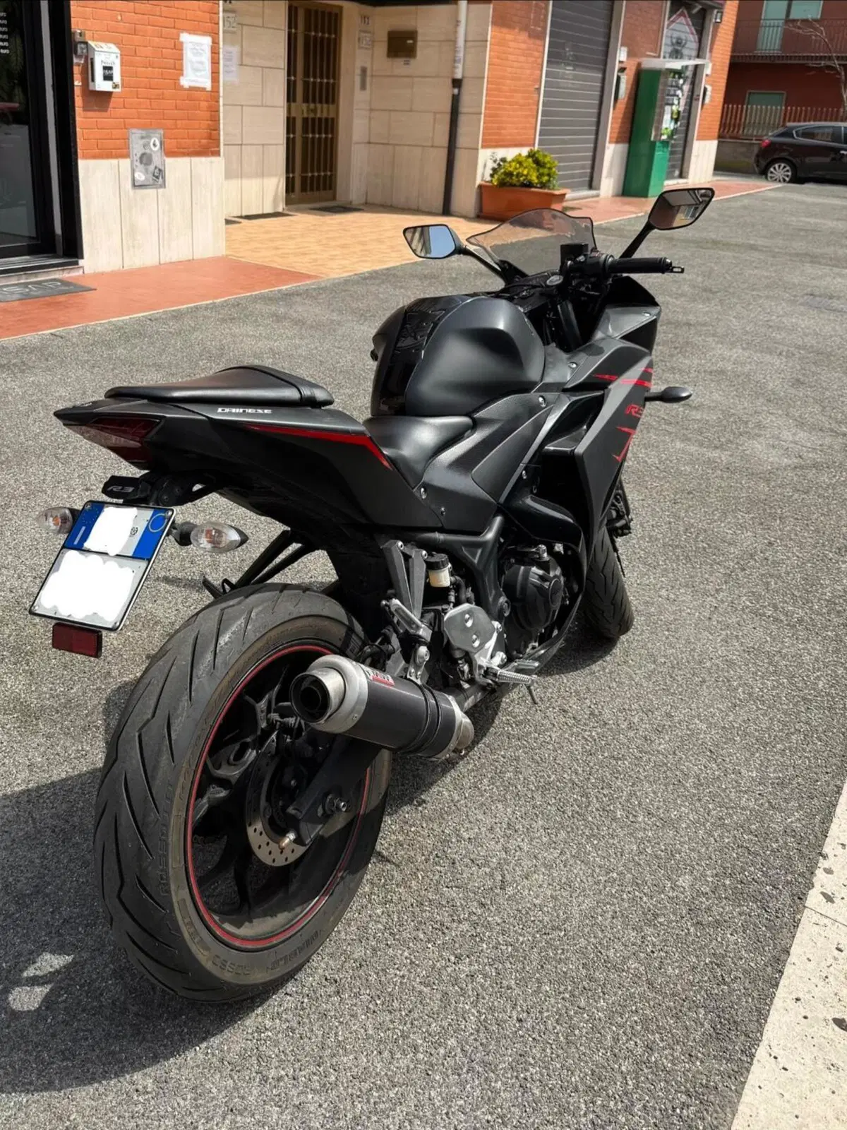 Yamaha YZF R3 (2018) (4)