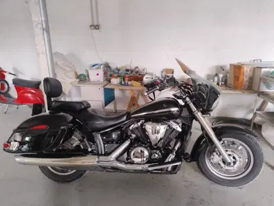 Yamaha XVS 1300 Midnight Star (2006 - 16) usata