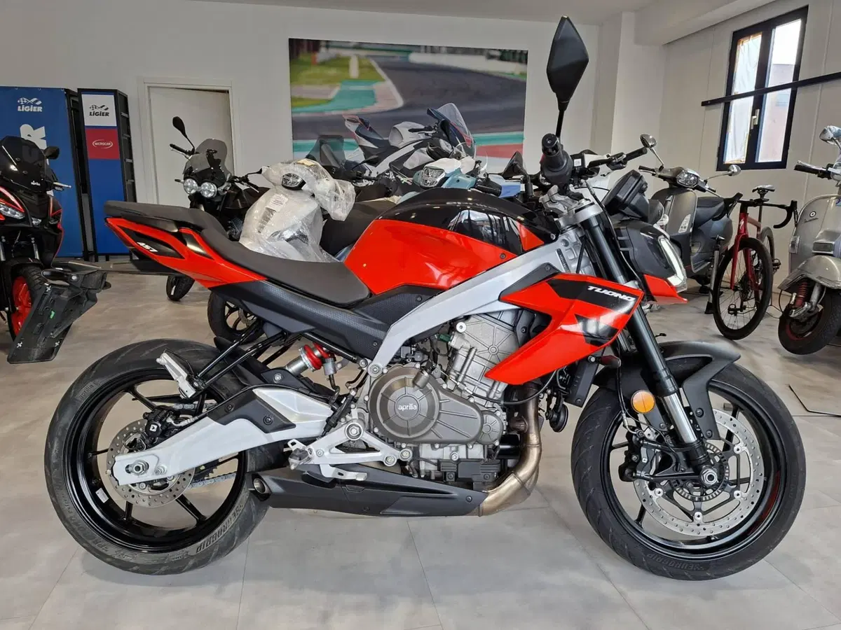 Aprilia Tuono 457 (2025 - 26)