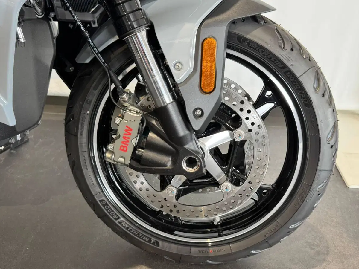 Bmw R 1300 RS (2026) (6)