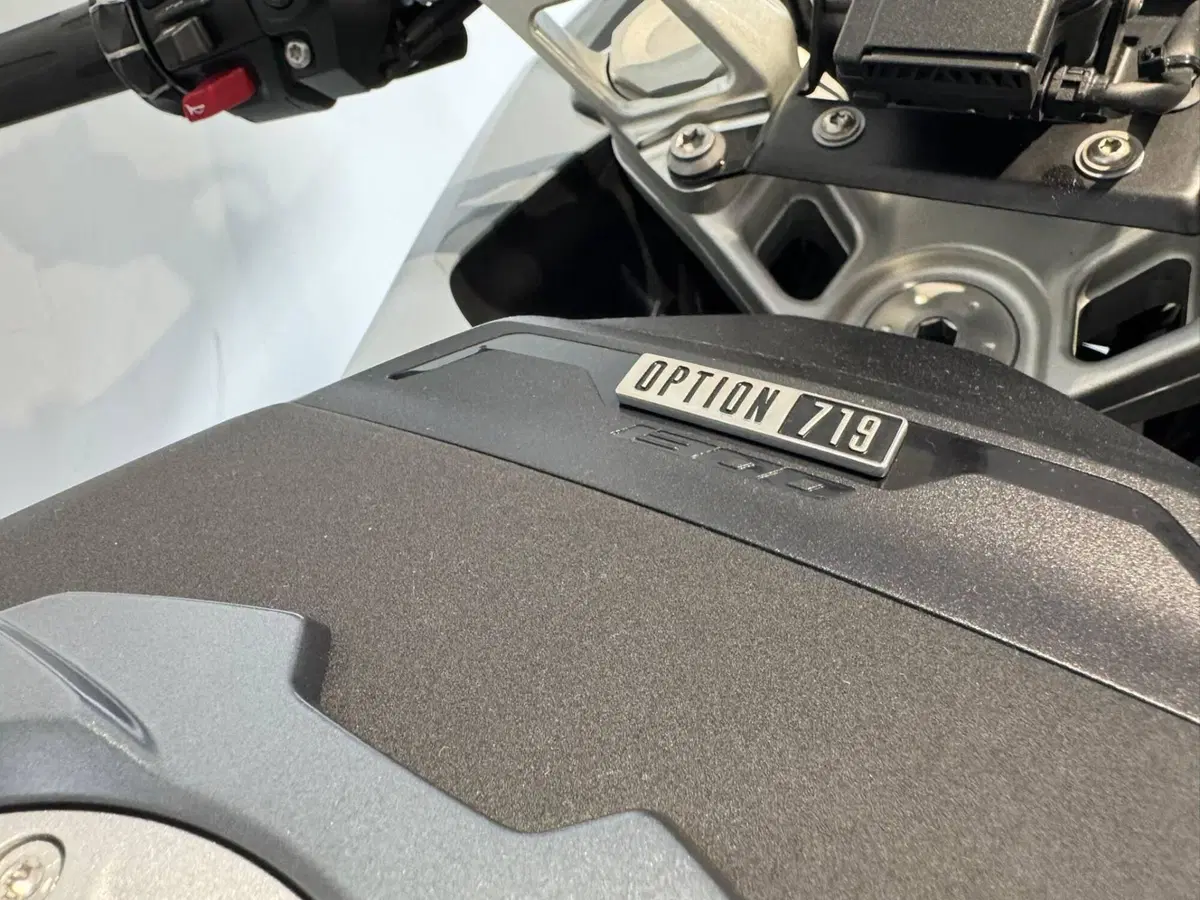 Bmw R 1300 RS (2026) (13)