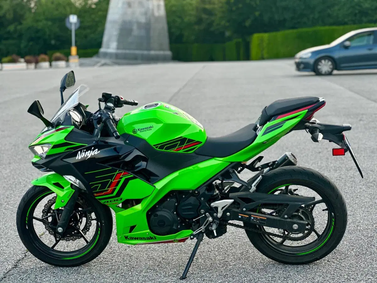 Kawasaki Ninja 400 (2023) (3)