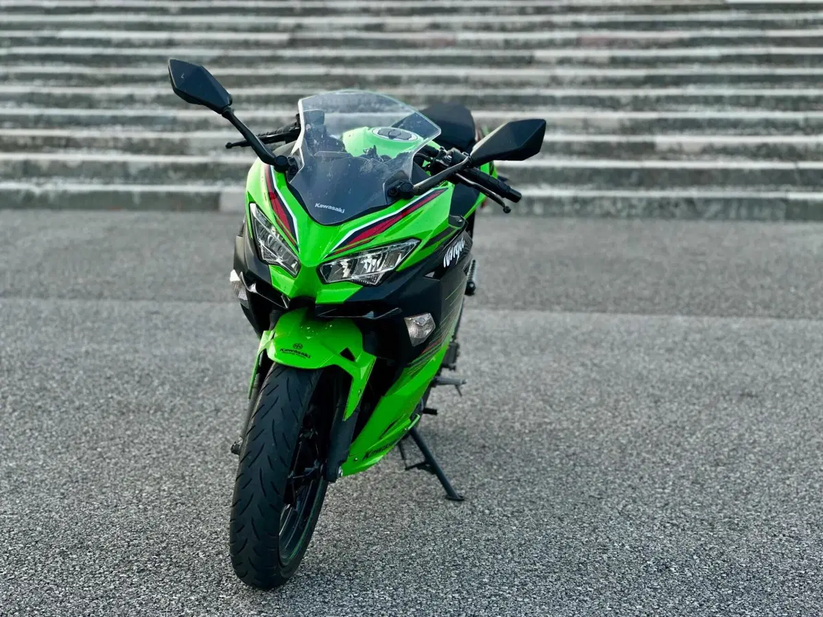 Kawasaki Ninja 400 (2023) (5)