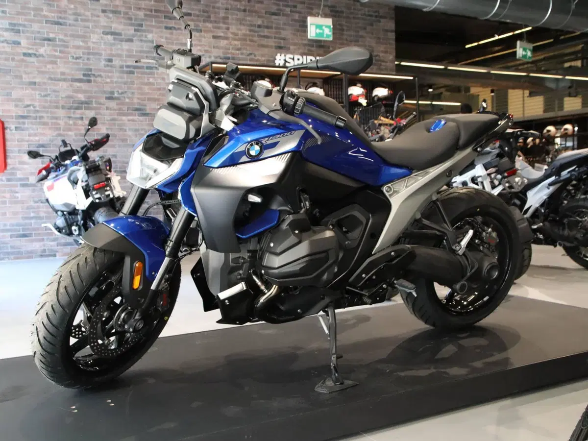 Bmw R 1300 R (2026 - 27) (6)