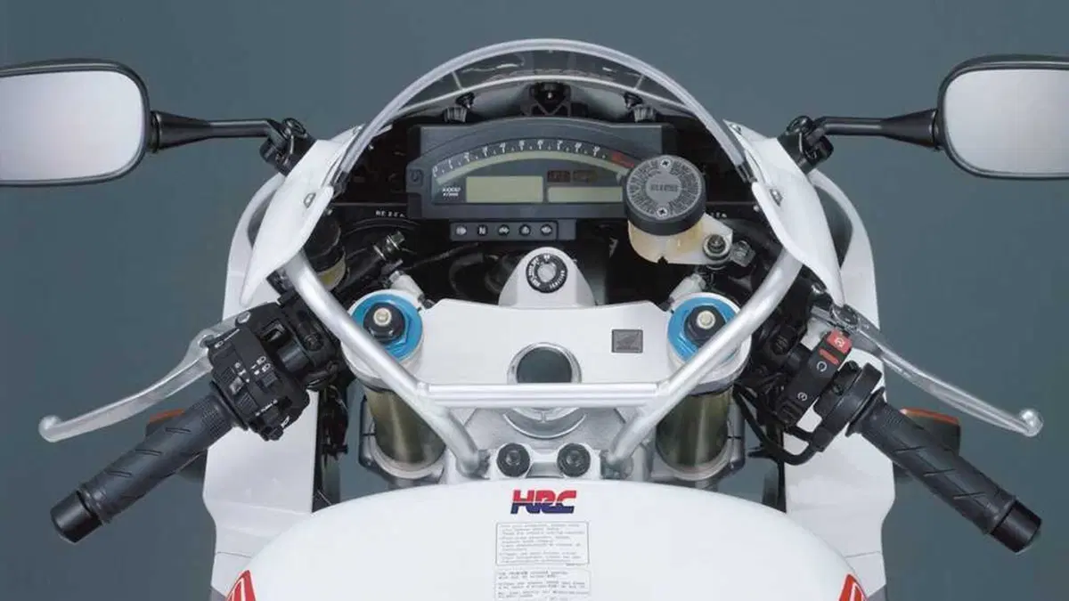 Honda VTR 1000 VTR 1000 SP-2 (2002 - 06) (4)