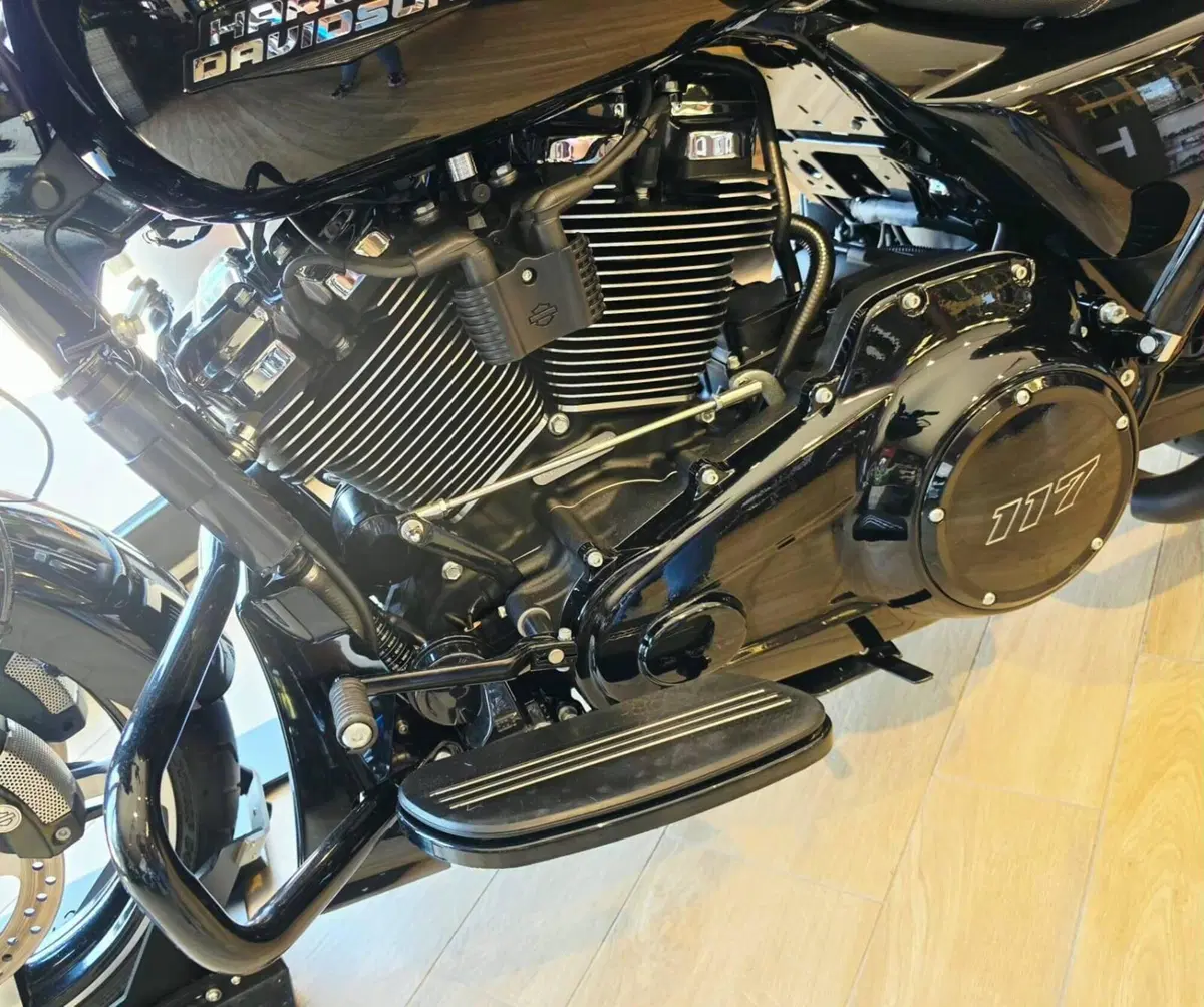 Harley-Davidson Street Glide (2024 - 26) (3)