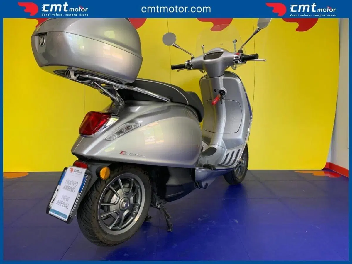 Vespa Vespa Elettrica 70 (2020 - 24) (2)