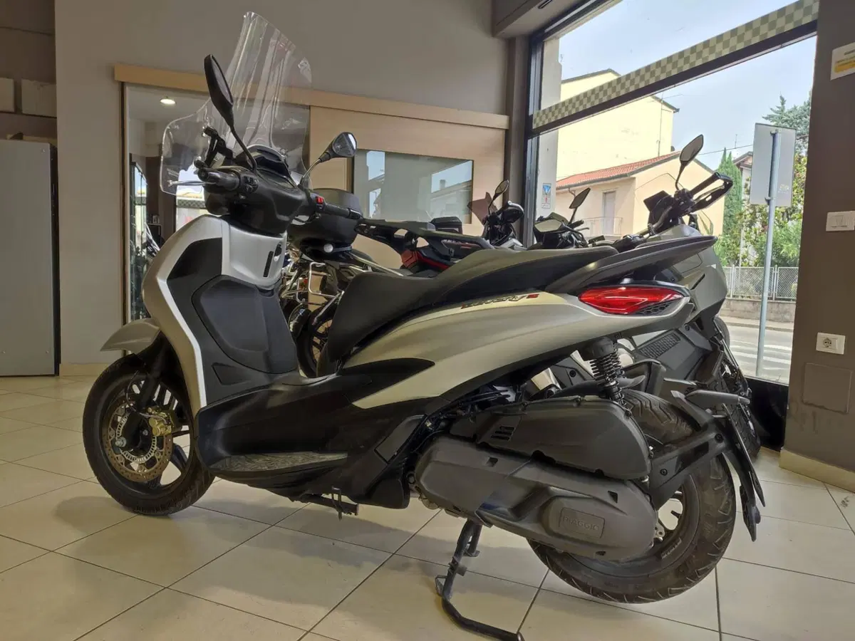 Piaggio Beverly 400 S ABS-ASR (2021 - 24) (6)