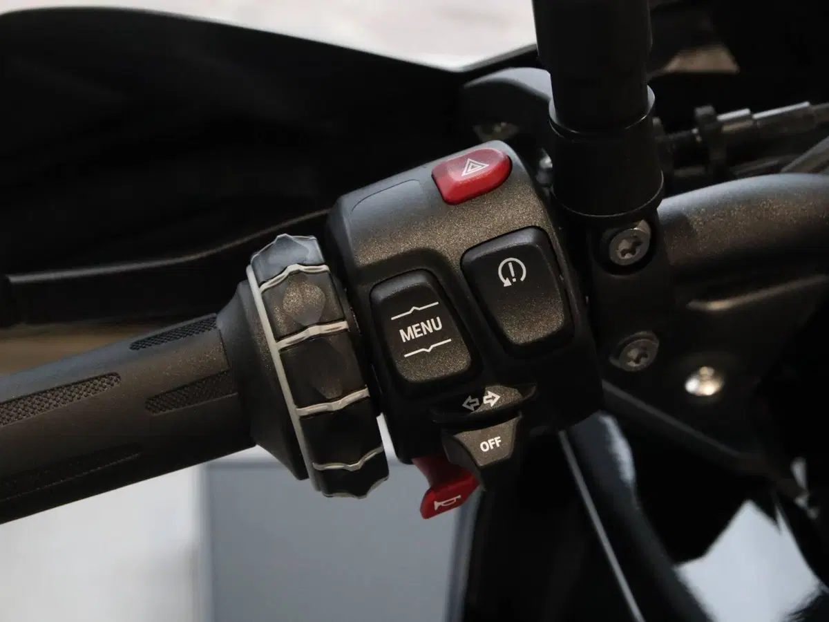 Bmw F 900 XR (2025 - 27) (7)