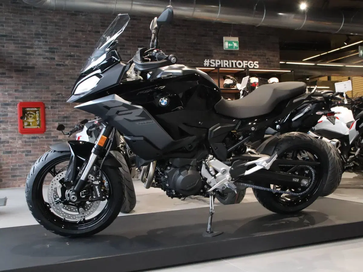 Bmw F 900 XR (2025 - 27) (8)