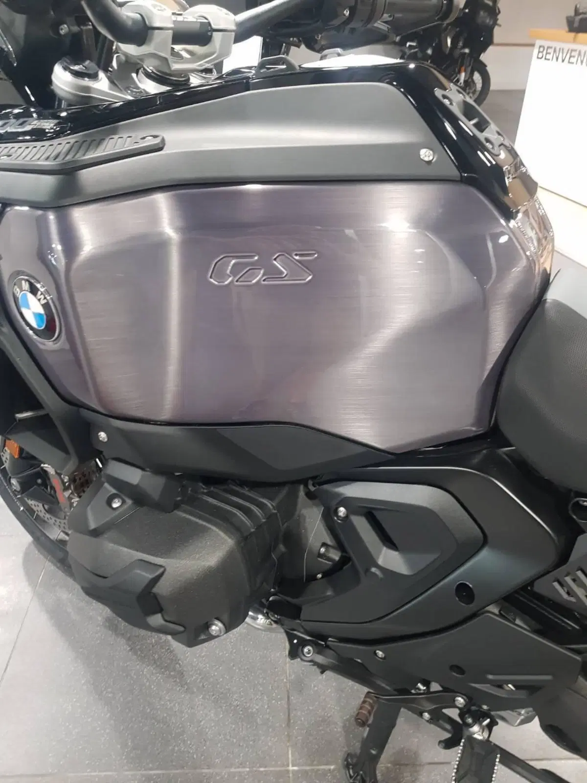Bmw R 1300 GS Adventure ASA (2025 - 26) (3)