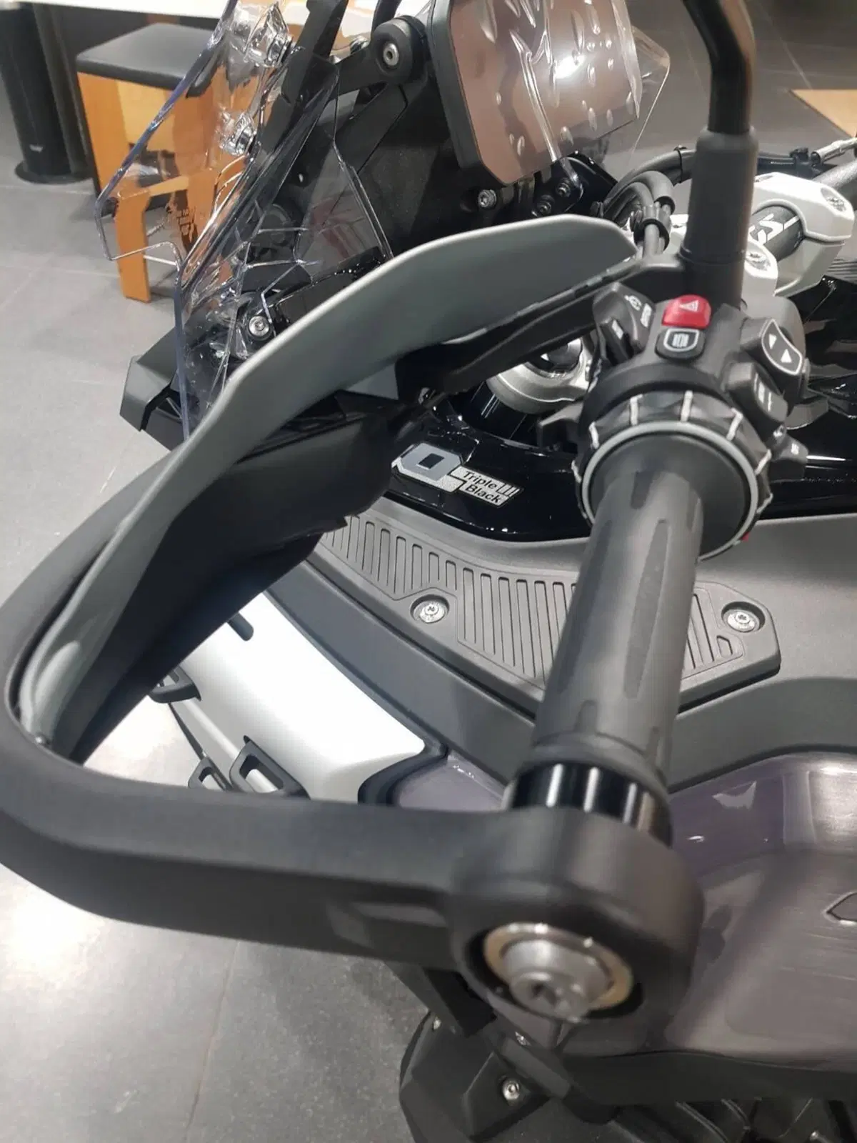 Bmw R 1300 GS Adventure ASA (2025 - 26) (13)