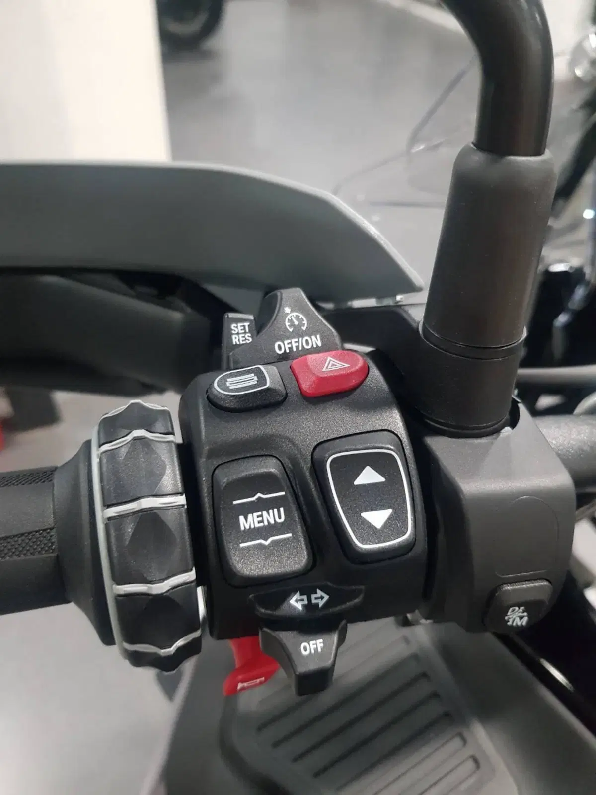 Bmw R 1300 GS Adventure ASA (2025 - 26) (16)
