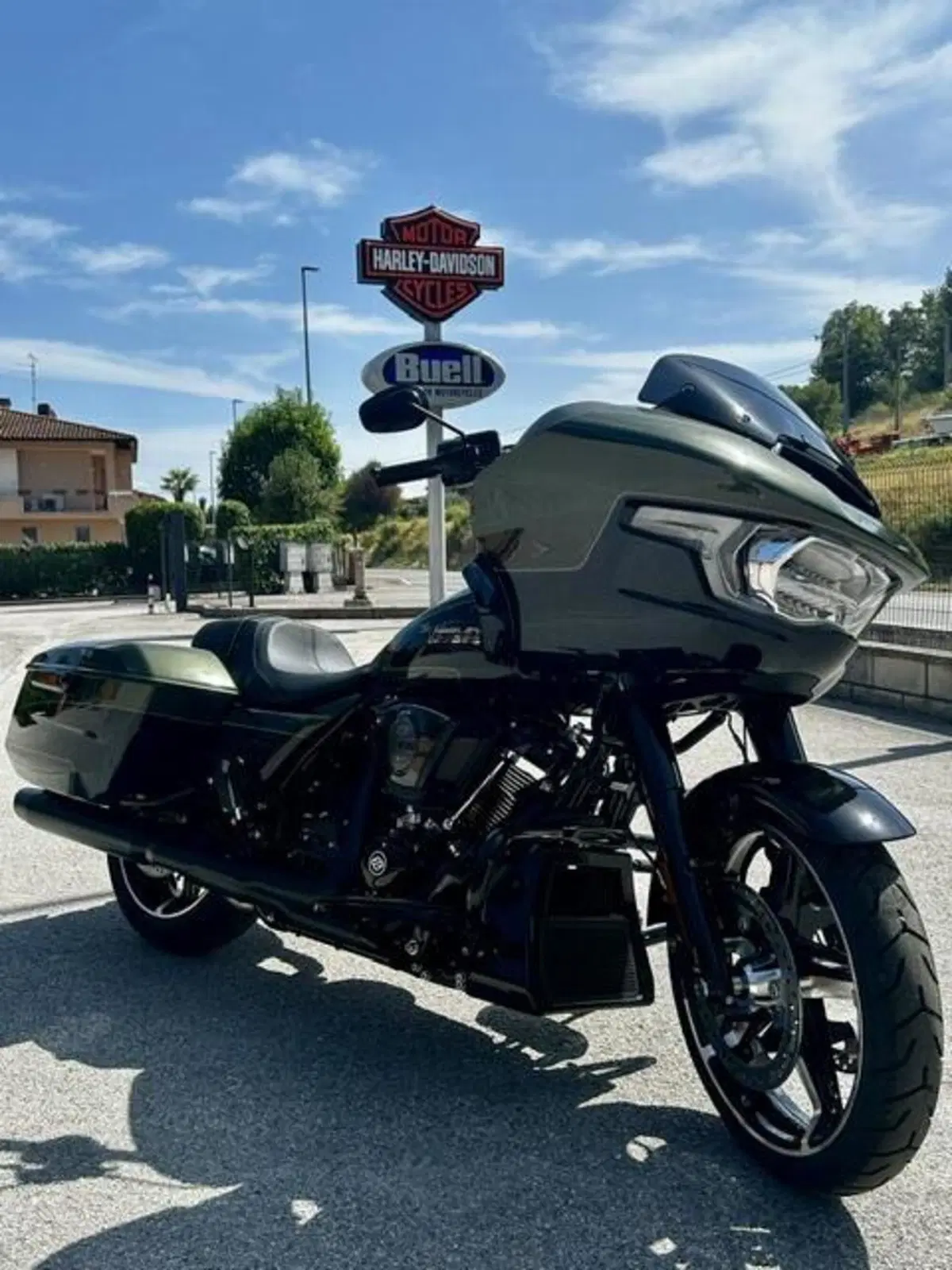 Harley-Davidson Road Glide Limited (2021 - 25)