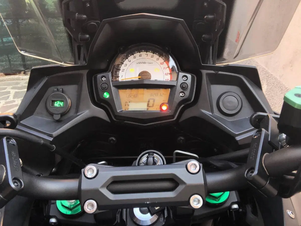 Kawasaki Versys 650 Tourer Plus (2017 - 20) (6)