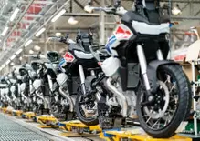 Moto Guzzi apre le porte della nuova fabbrica: dal 3 al 6 settembre le GMG 2026 diventano The Opening