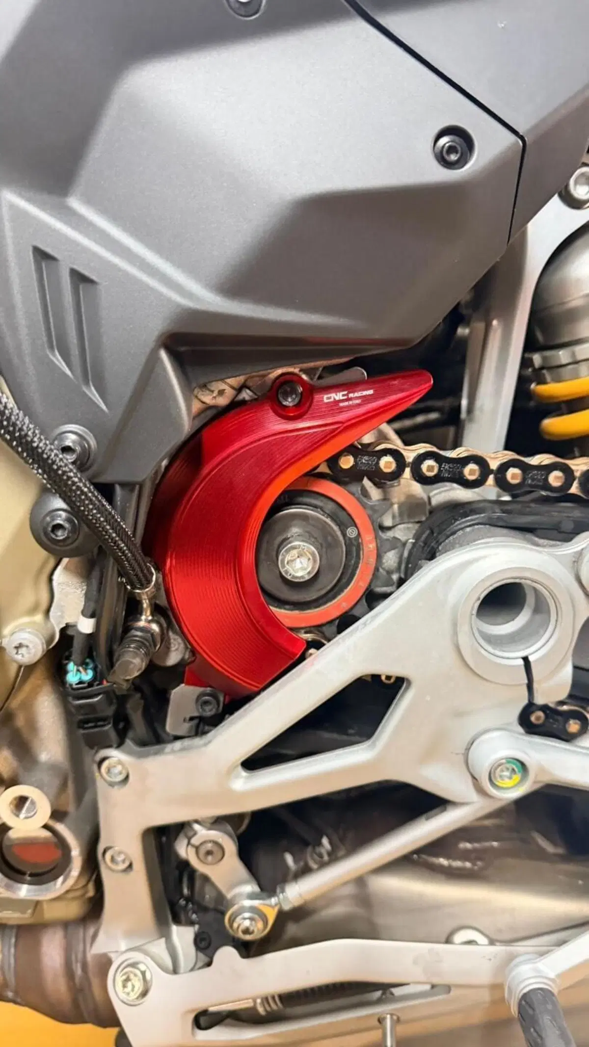 Ducati Streetfighter V4 S (2025 - 26) (10)