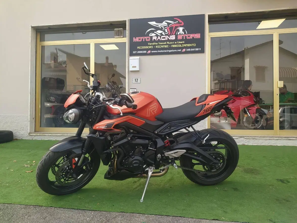 Triumph Street Triple 765 R (2023 - 26) (6)