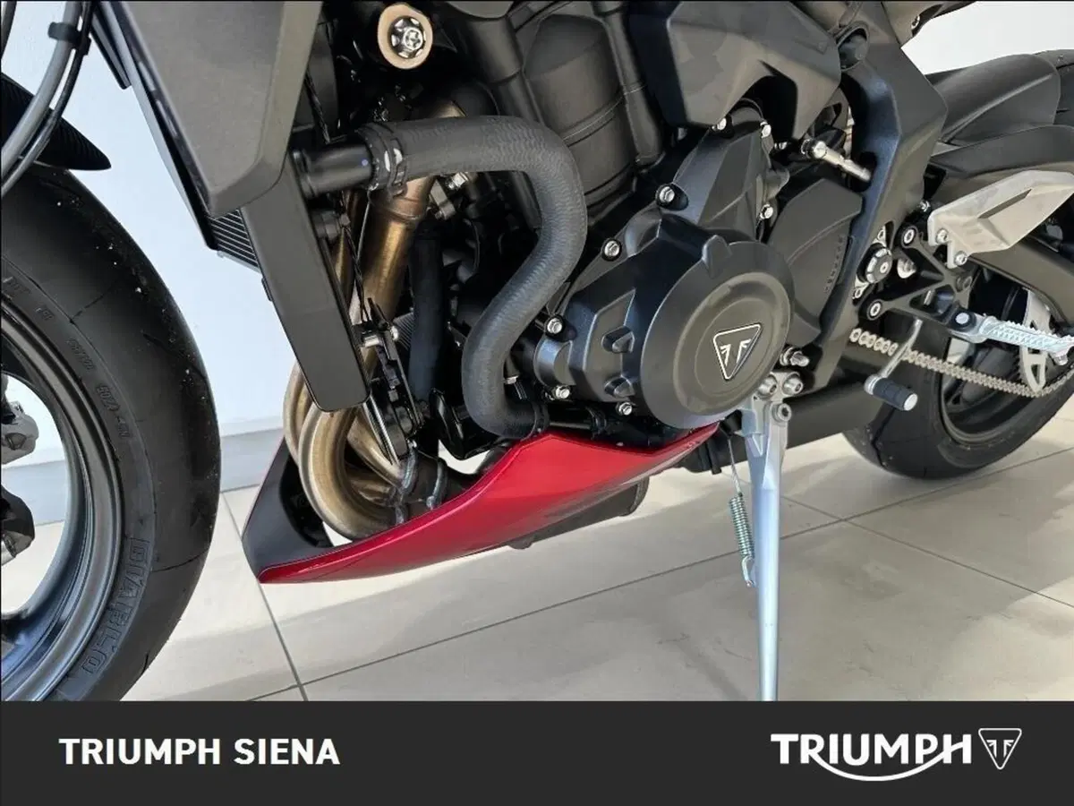 Triumph Street Triple 765 RS (2023 - 26) (9)