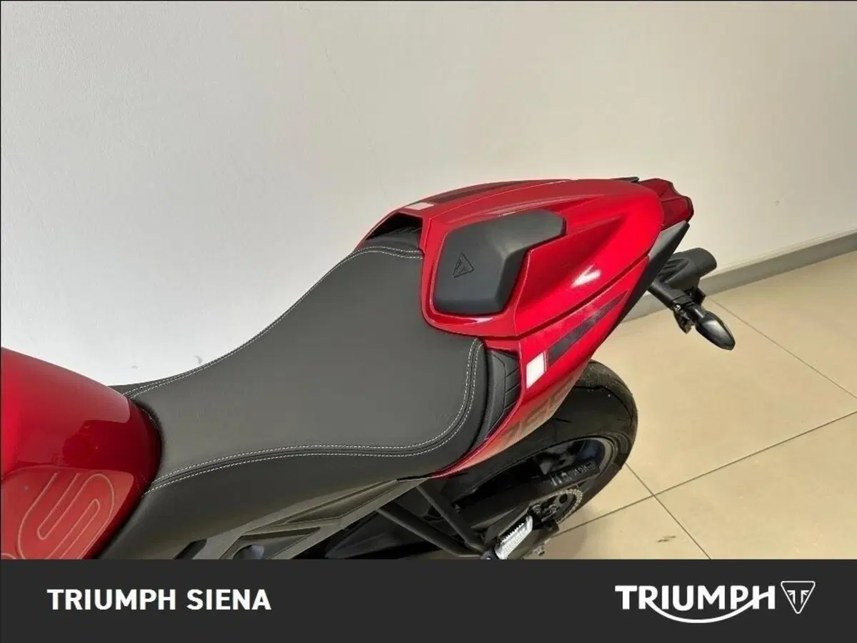 Triumph Street Triple 765 RS (2023 - 26) (6)