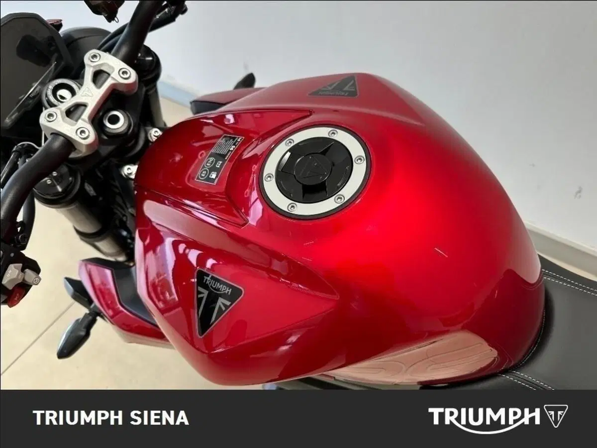 Triumph Street Triple 765 RS (2023 - 26) (12)