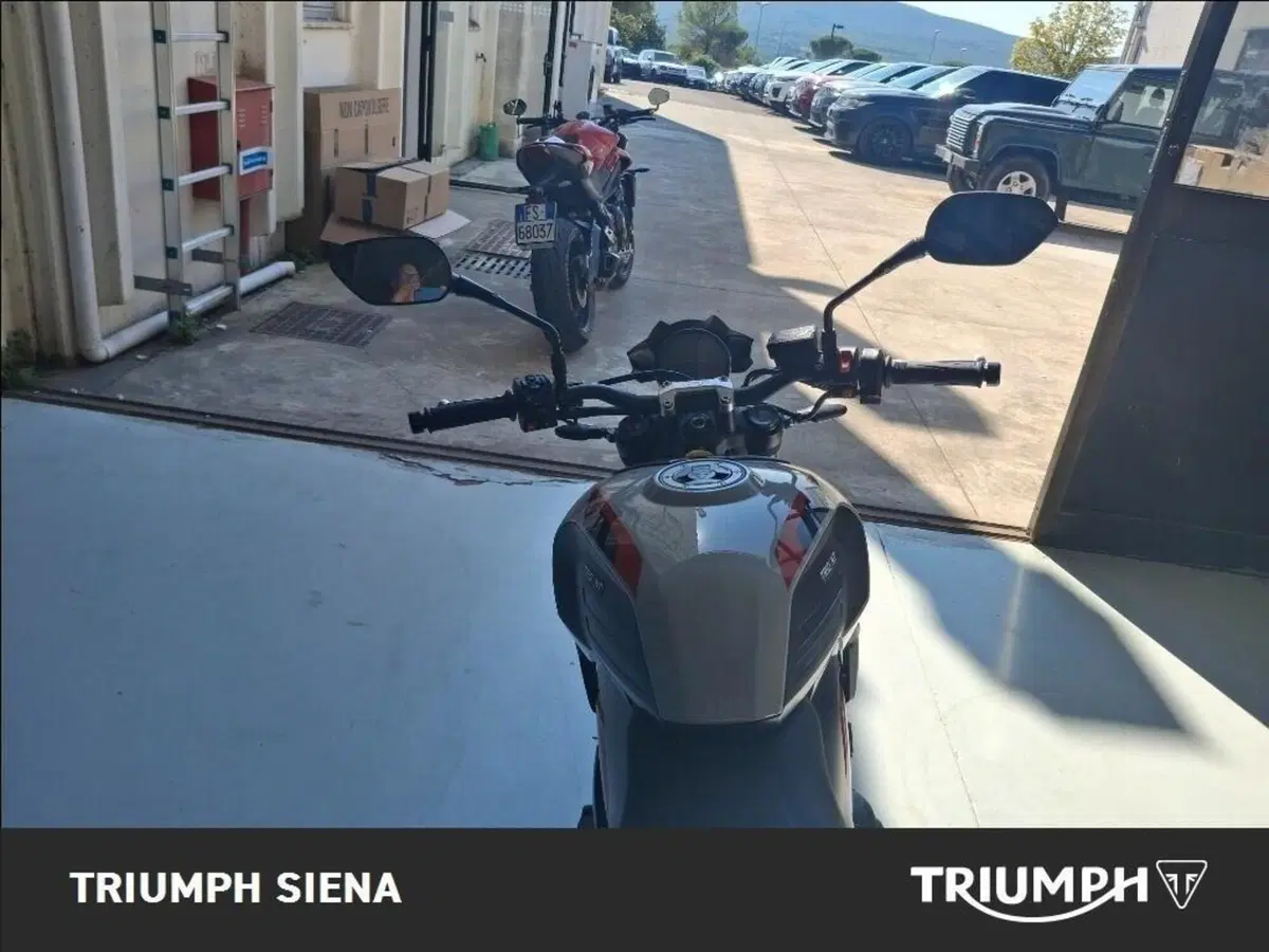 Triumph Trident 800 (2026) (4)