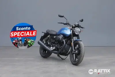 Moto Guzzi V7 Stone (2025 - 26) nuova